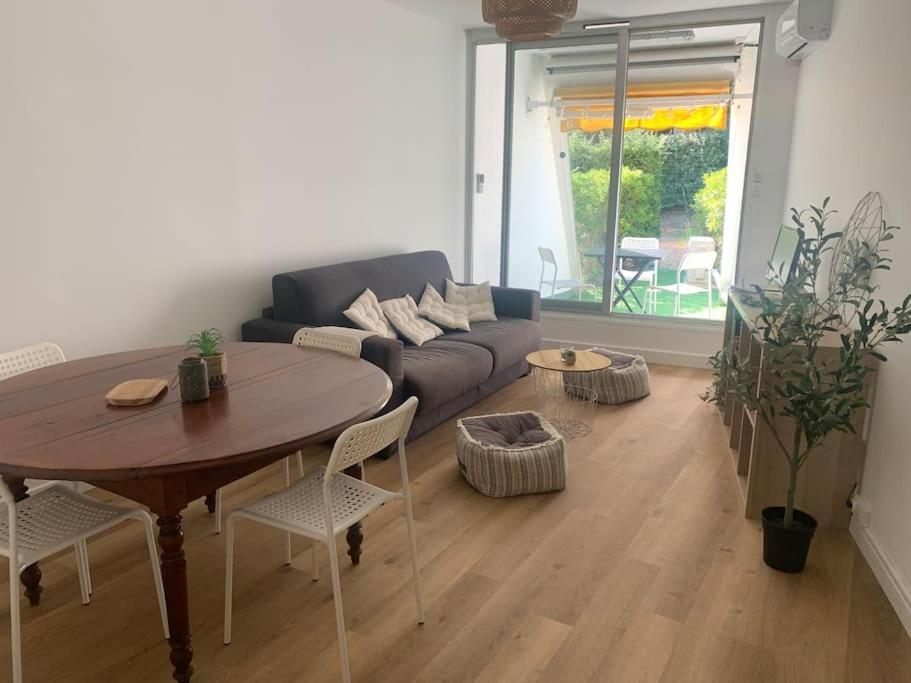 Appartement Cosy Climatise Proche Plage Ла-Гранд-Мот Экстерьер фото